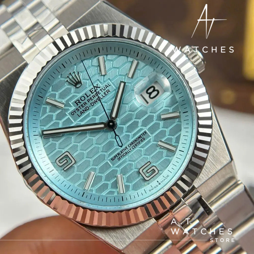 07006021 D464 4F7B 953A A8250B8CC889