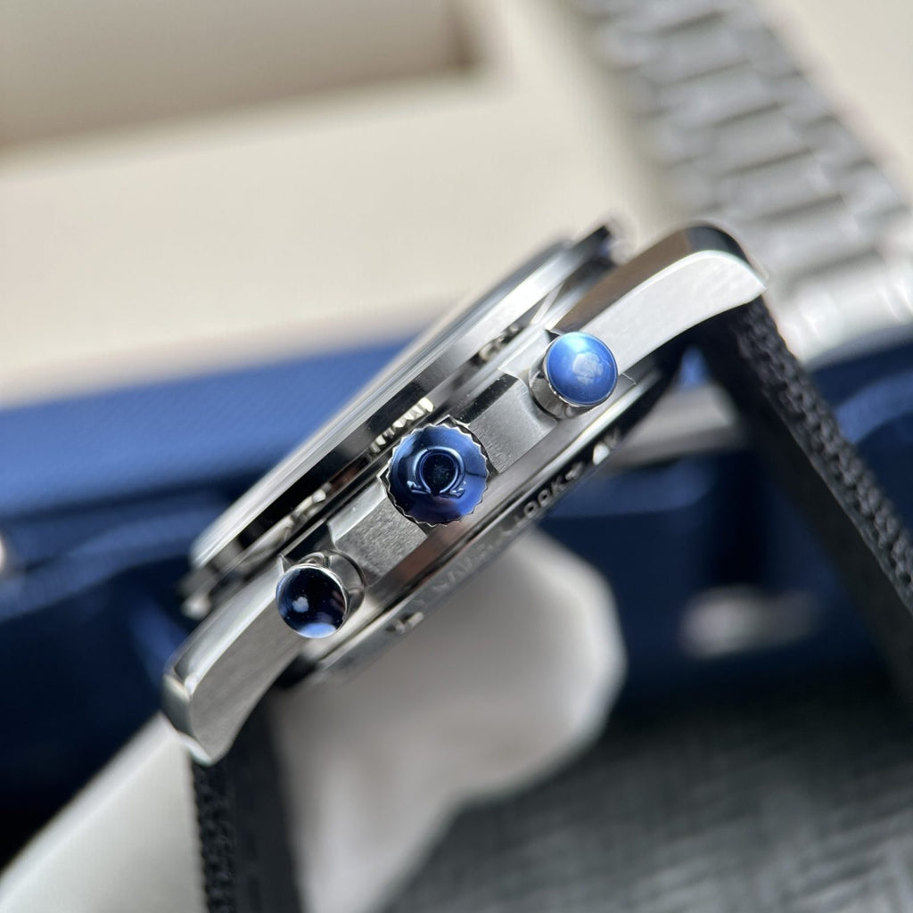 Omega seamaster Moonphase Super Clone Swiss Machine