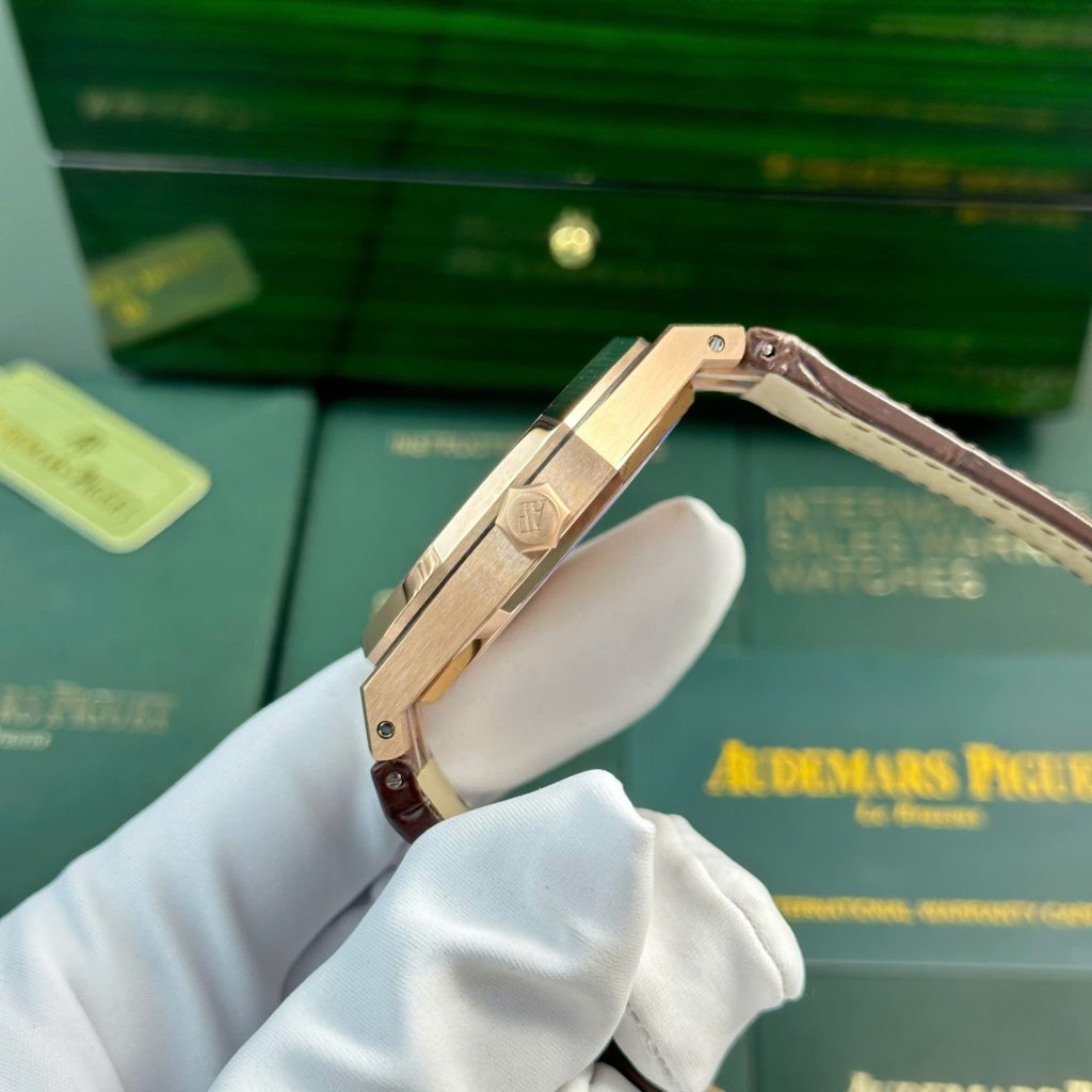 Audemars Piguet Royal Oak Super Clone Swiss Machine