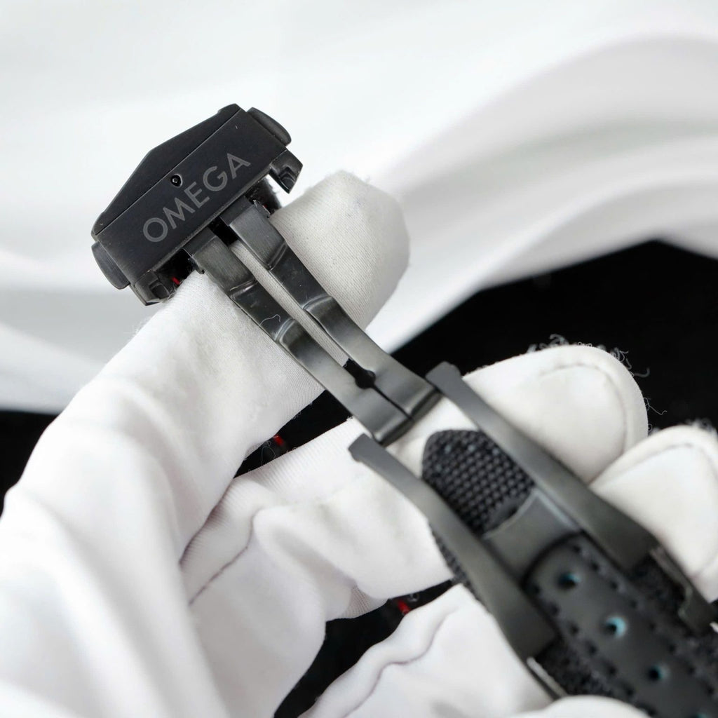 Omega seamaster Dark Side of The Moon Super Clone Swiss Machine