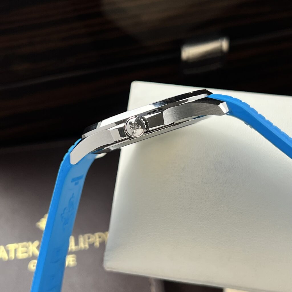 Patek Philippe Aquanaut Super Clone Swiss Machine