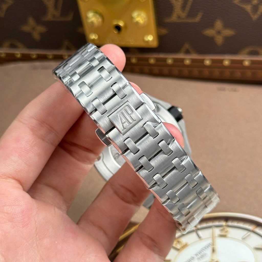 Audemars Piguet Royal Oak Offshore Diver Super Clone Swiss Machine