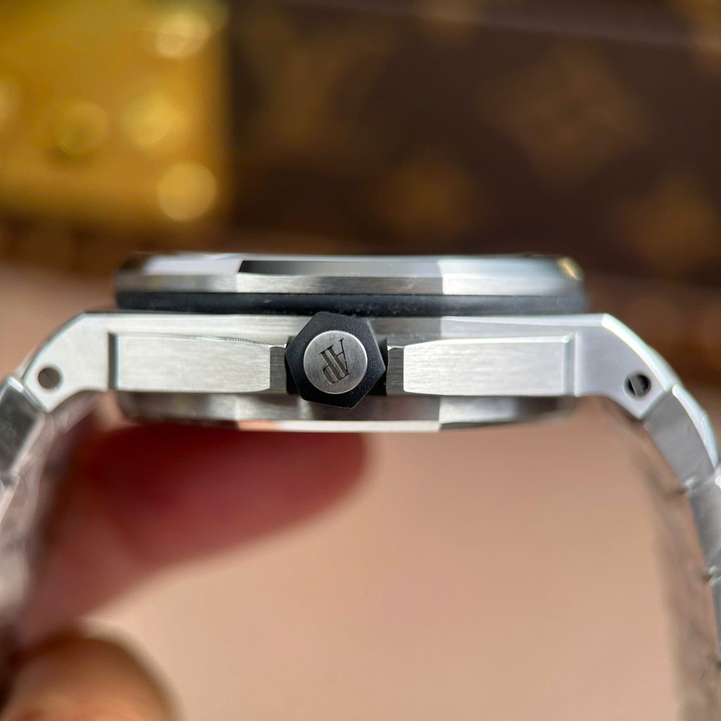 Audemars Piguet Royal Oak Offshore Diver Super Clone Swiss Machine