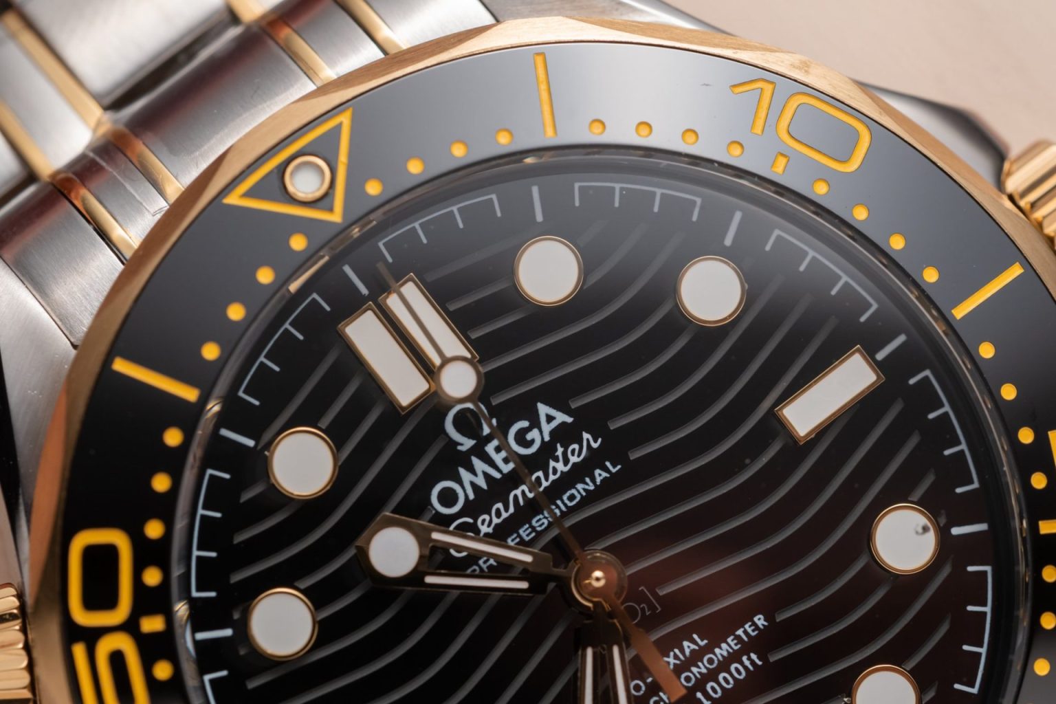 Omega seamaster Diver Super Clone Swiss Machine