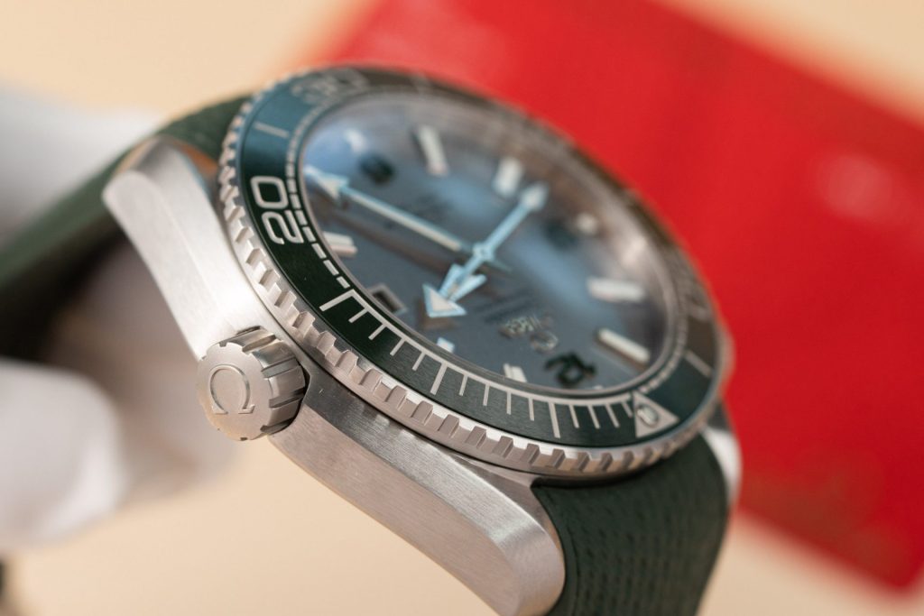 Omega seamaster Diver Super Clone Swiss Machine
