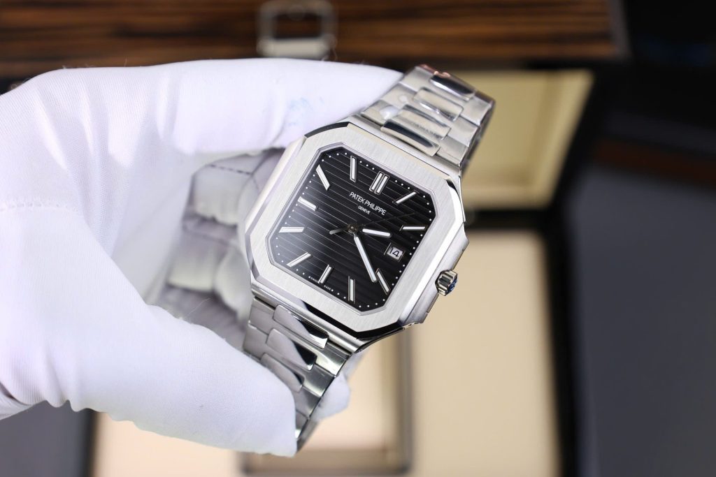 Patek Philippe Cubitus Super Clone Swiss Machine