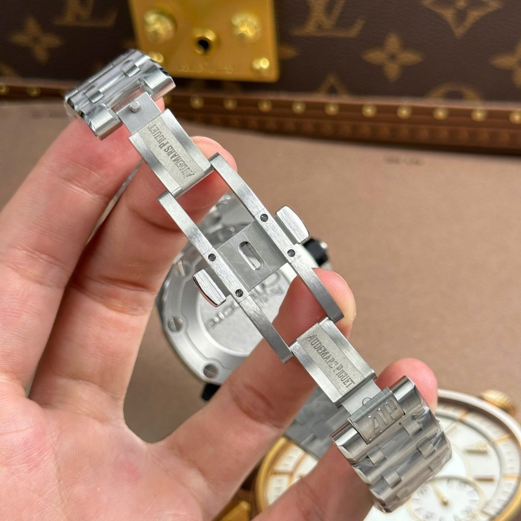 Audemars Piguet Royal Oak Offshore Diver Super Clone Swiss Machine