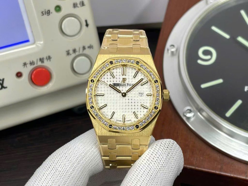 Audemars Piguet Royal Oak Super Clone Swiss Machine